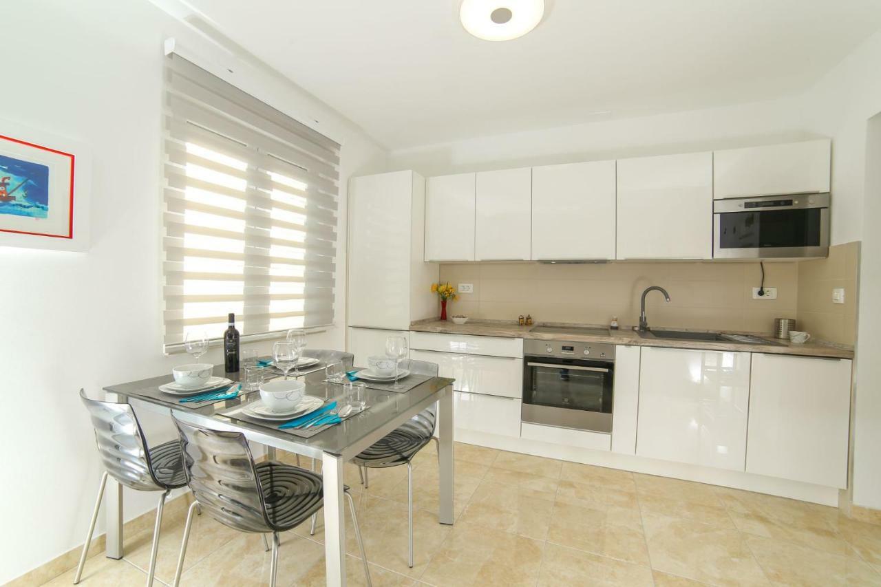 Amazing Luxury 4Star Apartment Laura 苏佩塔尔 外观 照片